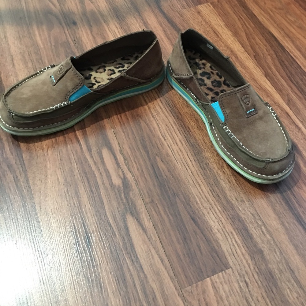 Ariat shoes